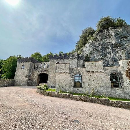 Tan-Yr-Ogo Gate Lodge, Gwrych Castle Llanddulas Esterno foto