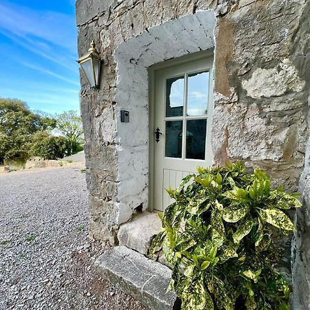 Tan-Yr-Ogo Gate Lodge, Gwrych Castle Llanddulas Esterno foto