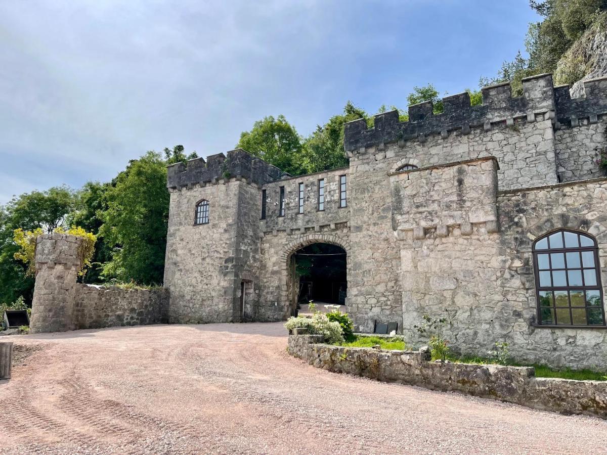 Tan-Yr-Ogo Gate Lodge, Gwrych Castle Llanddulas Esterno foto